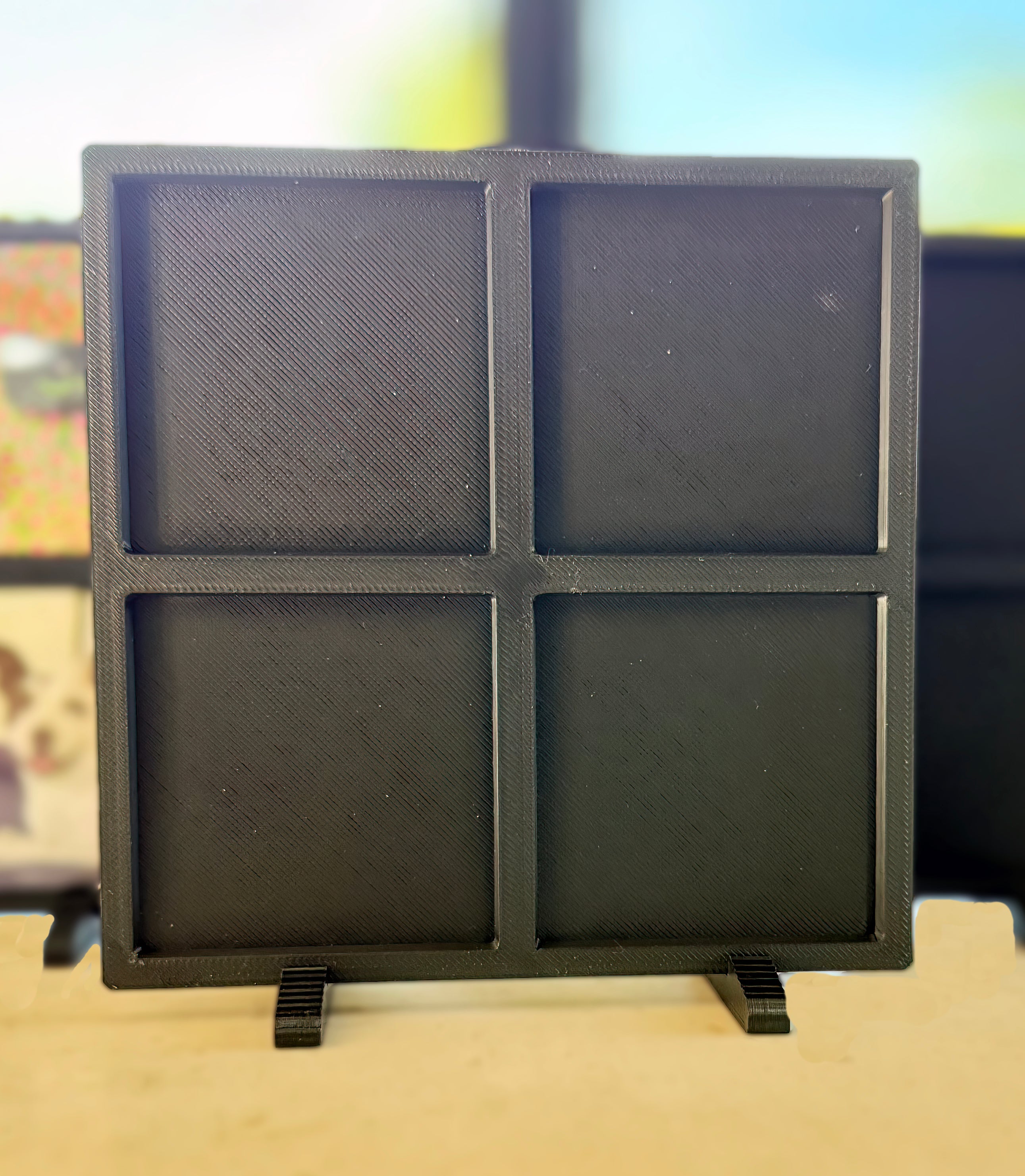 Free-standing Frame with 4- 2"x2" magnets